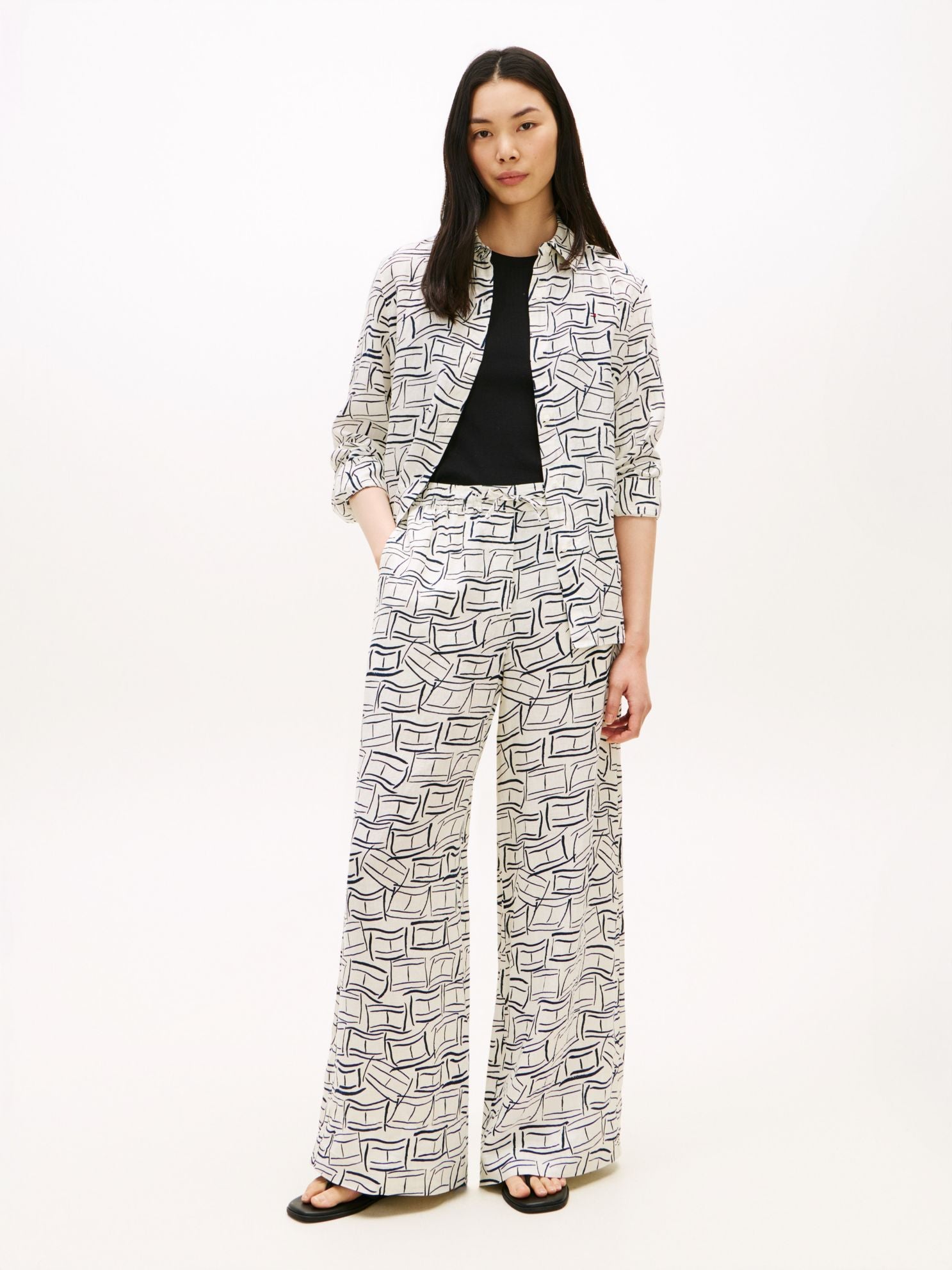 Tommy Hilfiger Relaxed Linen Pull-On Pant