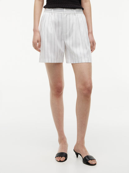 Tommy Hilfiger Pinstriped Pleated 5" Short