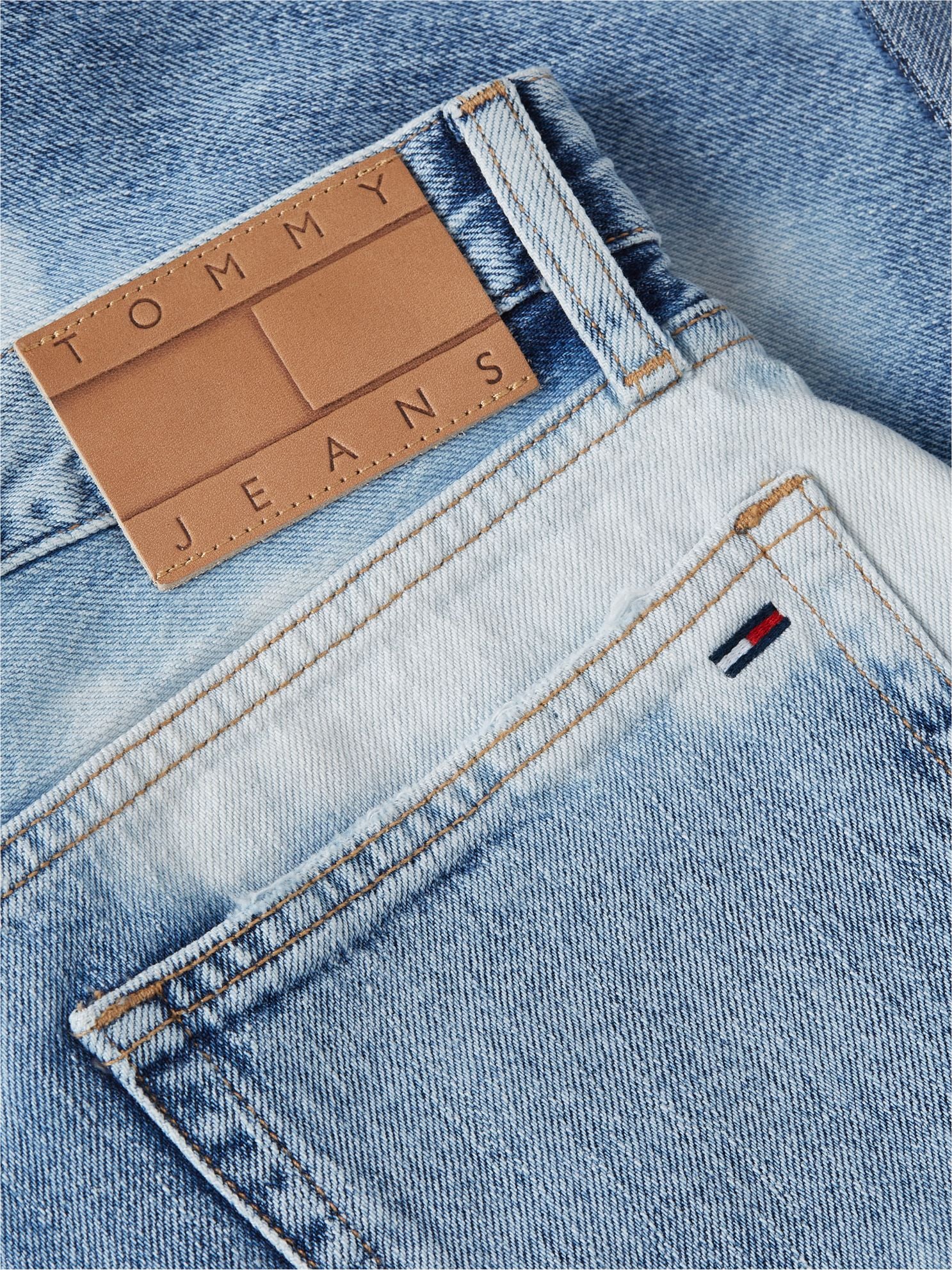 Tommy Hilfiger Tommy Jeans Cuffed Denim Short