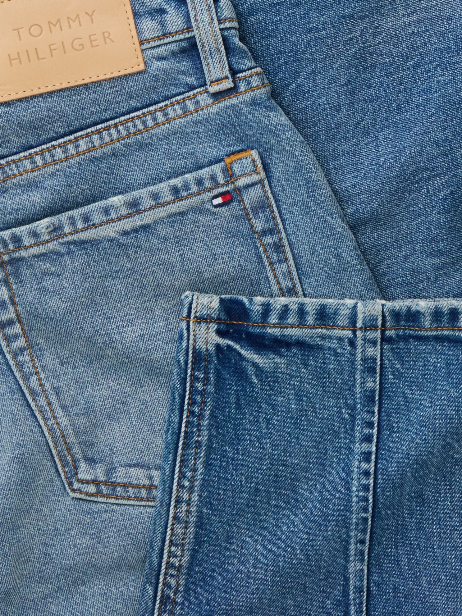 Tommy Hilfiger Stretch High-Rise Barrel Jean