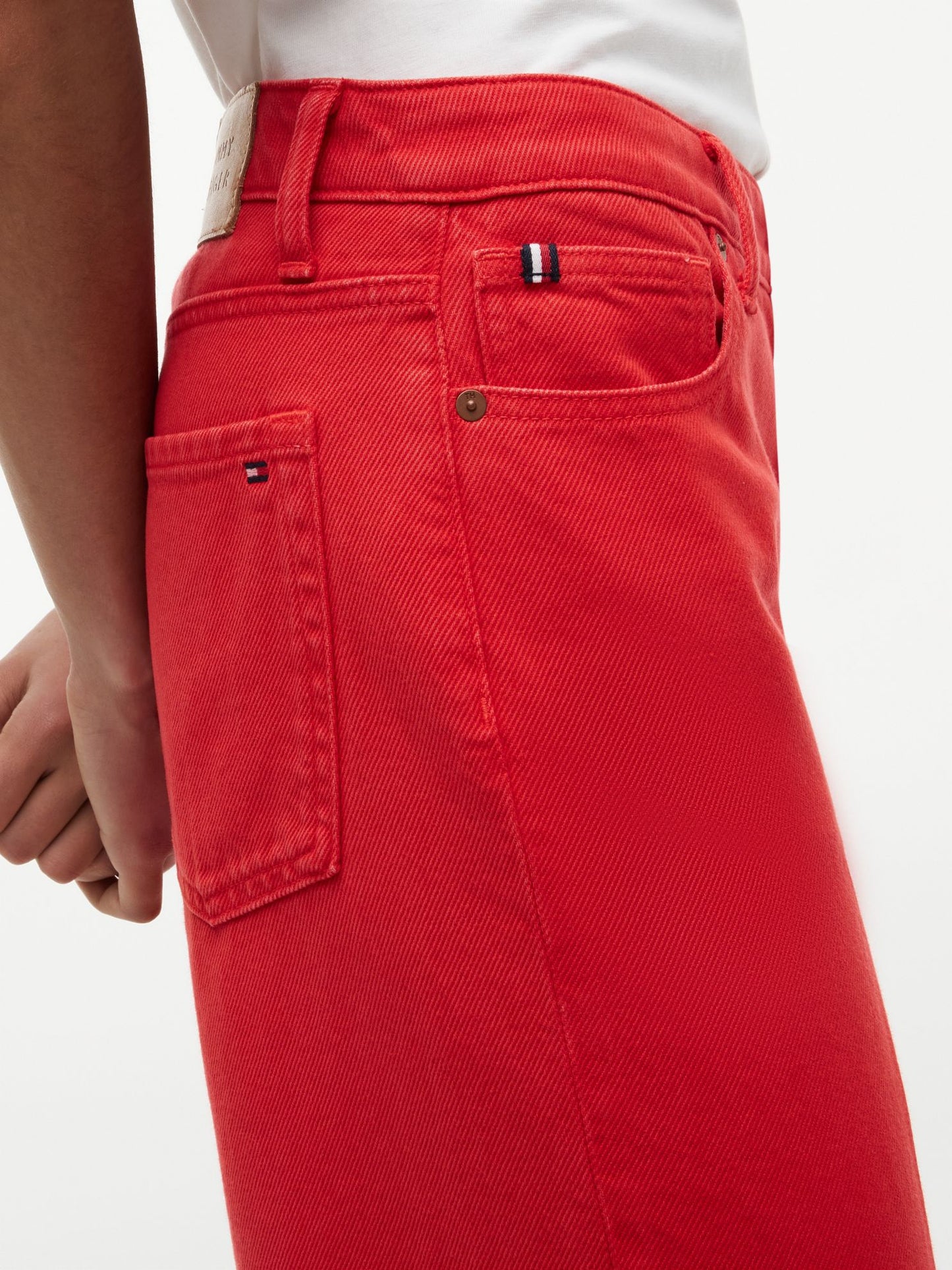 Tommy Hilfiger High-Rise Cropped Wide Leg Jean