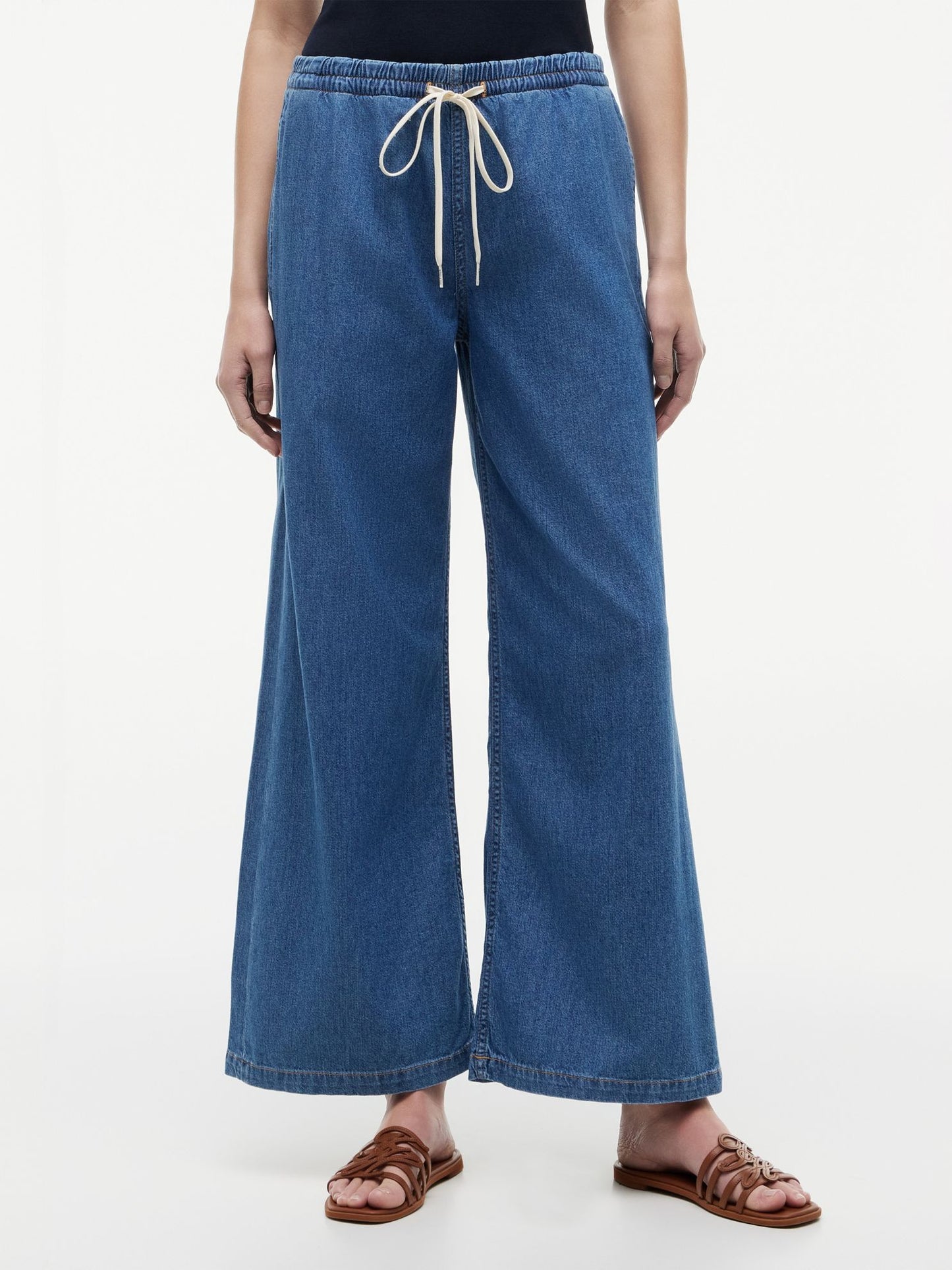 Tommy Hilfiger Mid-Rise Wide Leg Pull-On Jean