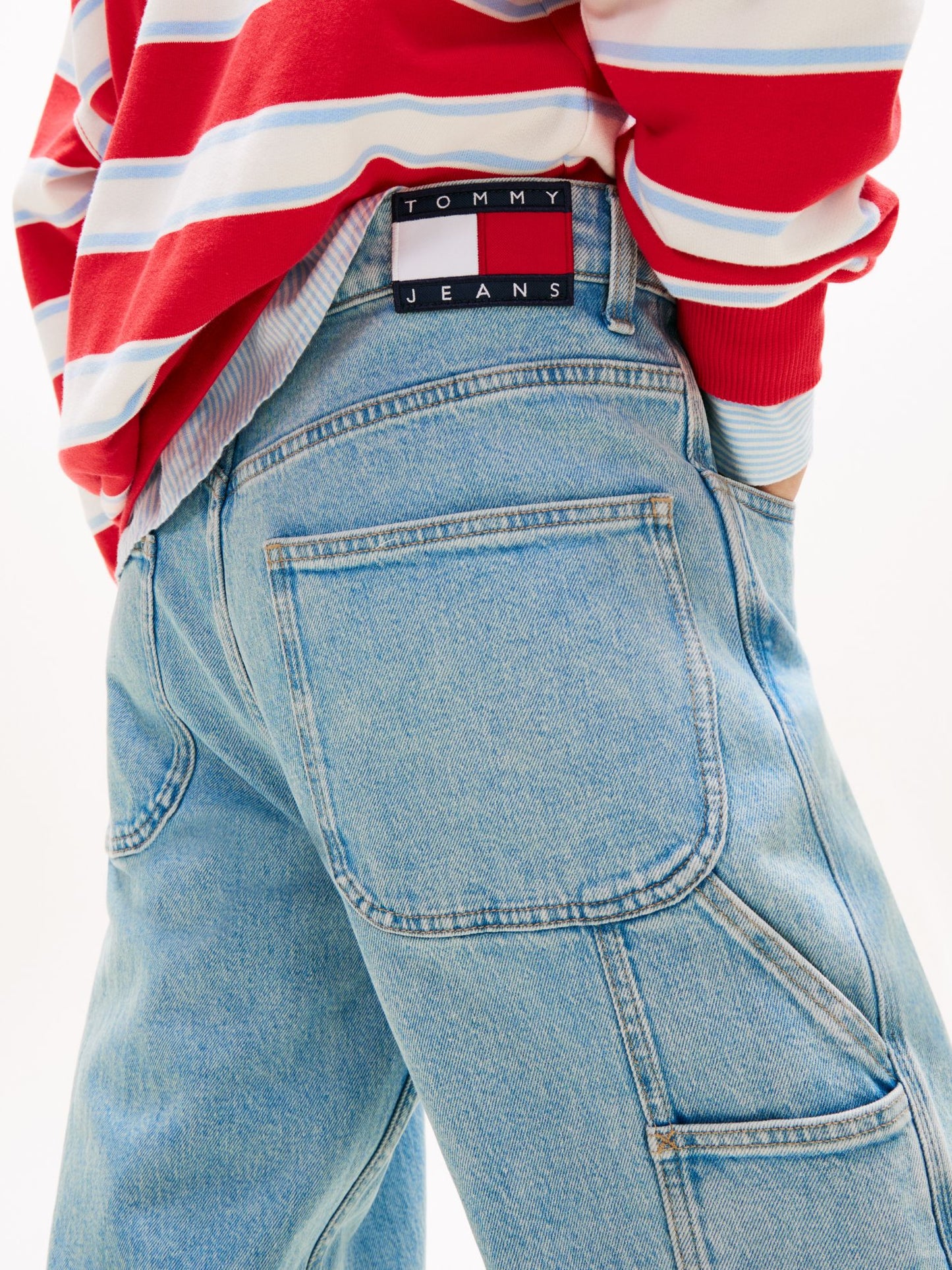 Tommy Hilfiger Tommy Jeans Distressed Straight Jean