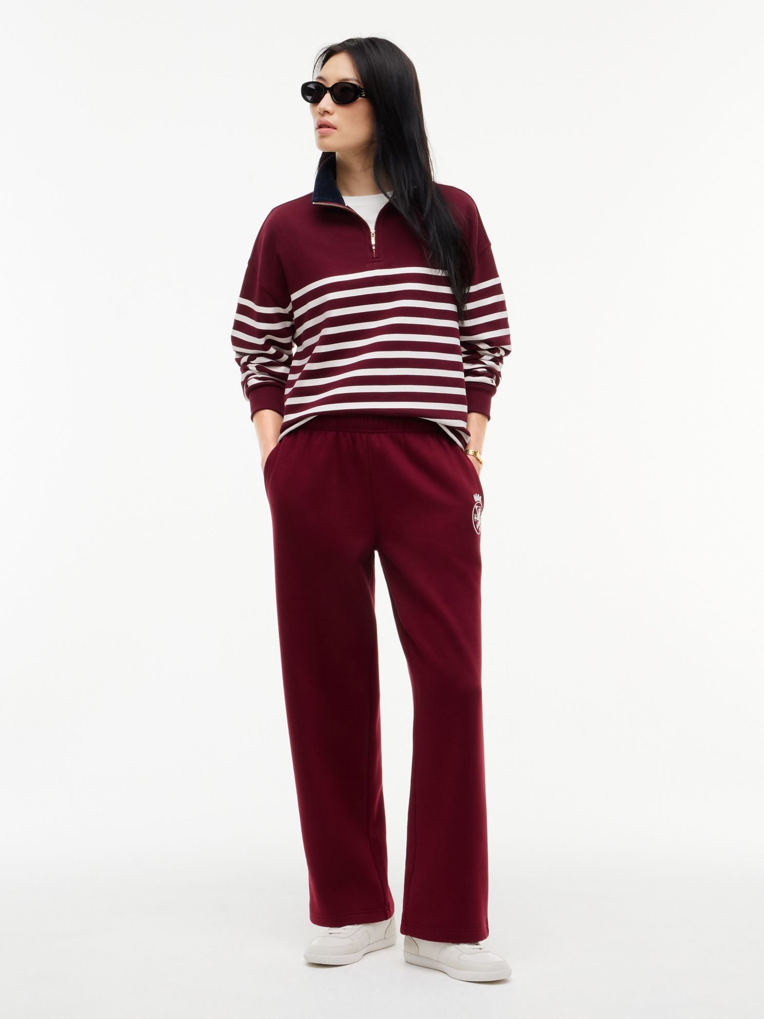 Tommy Hilfiger Varsity Crest Brushed-Back Sweatpant