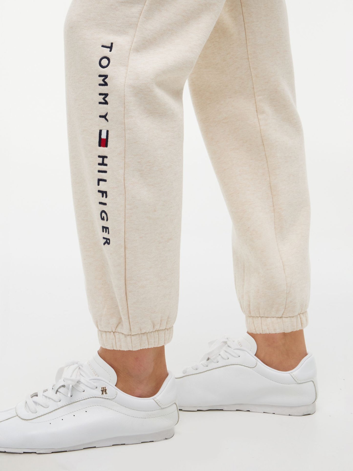 Tommy Hilfiger Embroidered Tommy Logo Sweatpant