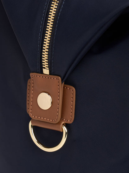 Tommy Hilfiger Lightweight Weekender Bag