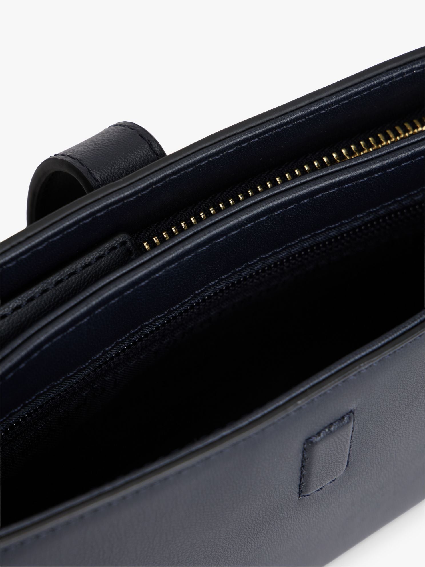 Tommy Hilfiger Polished Monogram Chain Crossbody Bag