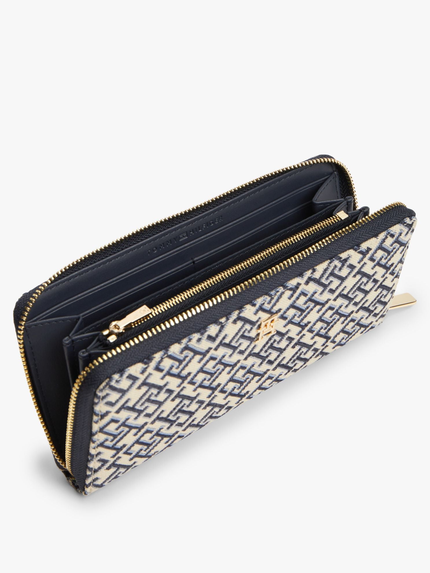 Tommy Hilfiger Monogram Jacquard Large Zip Wallet