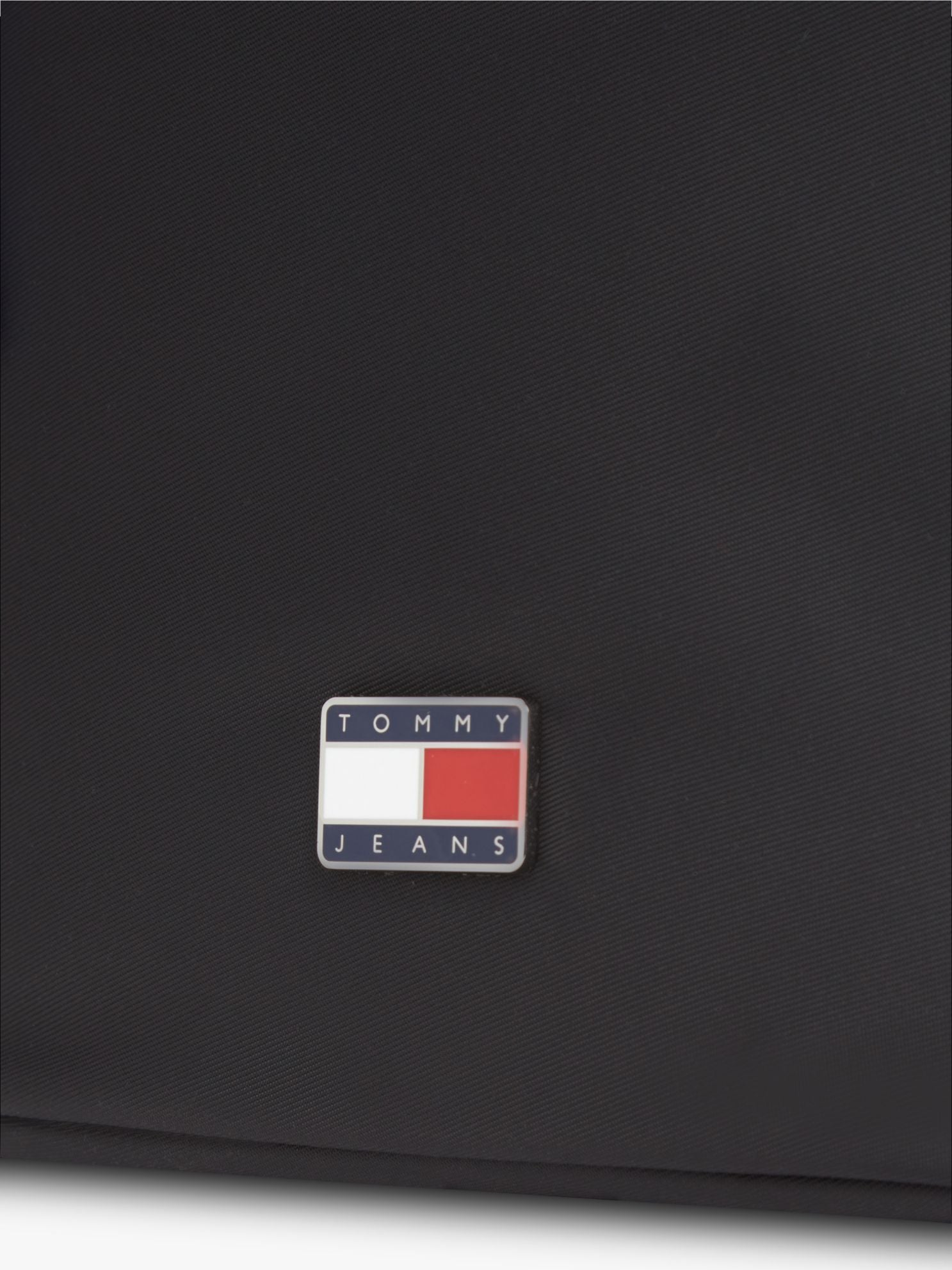 Tommy Hilfiger Tommy Jeans Charm Mini Bucket Bag