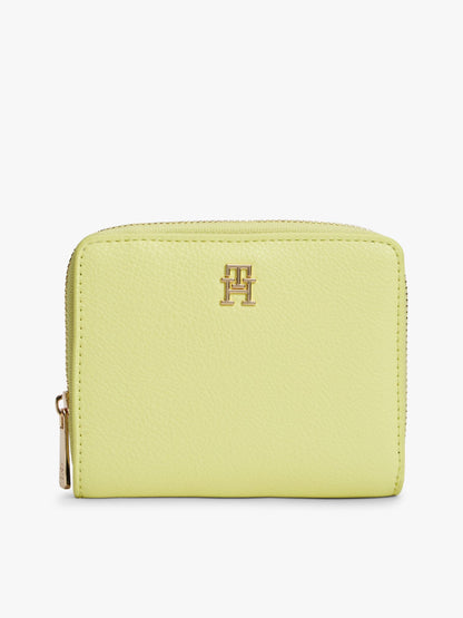 Tommy Hilfiger Monogram Logo Zip Wallet