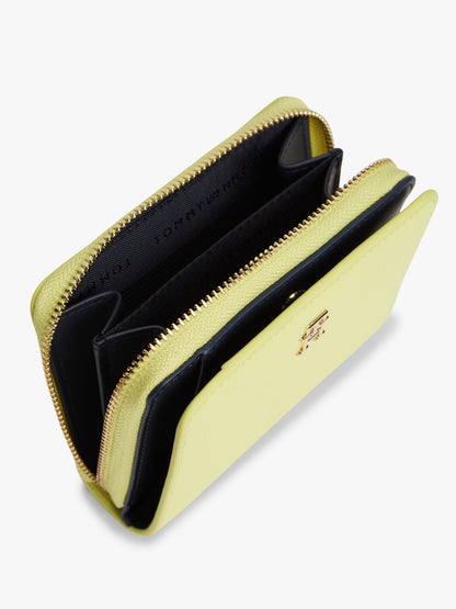 Tommy Hilfiger Monogram Logo Zip Wallet