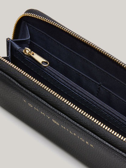 Tommy Hilfiger Large Zip Wallet